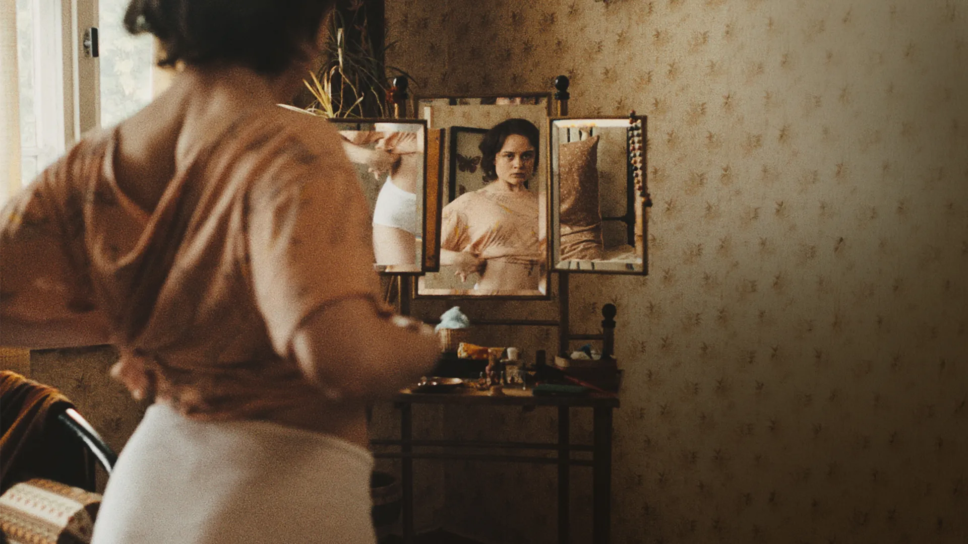  Wpatrując się w słońce